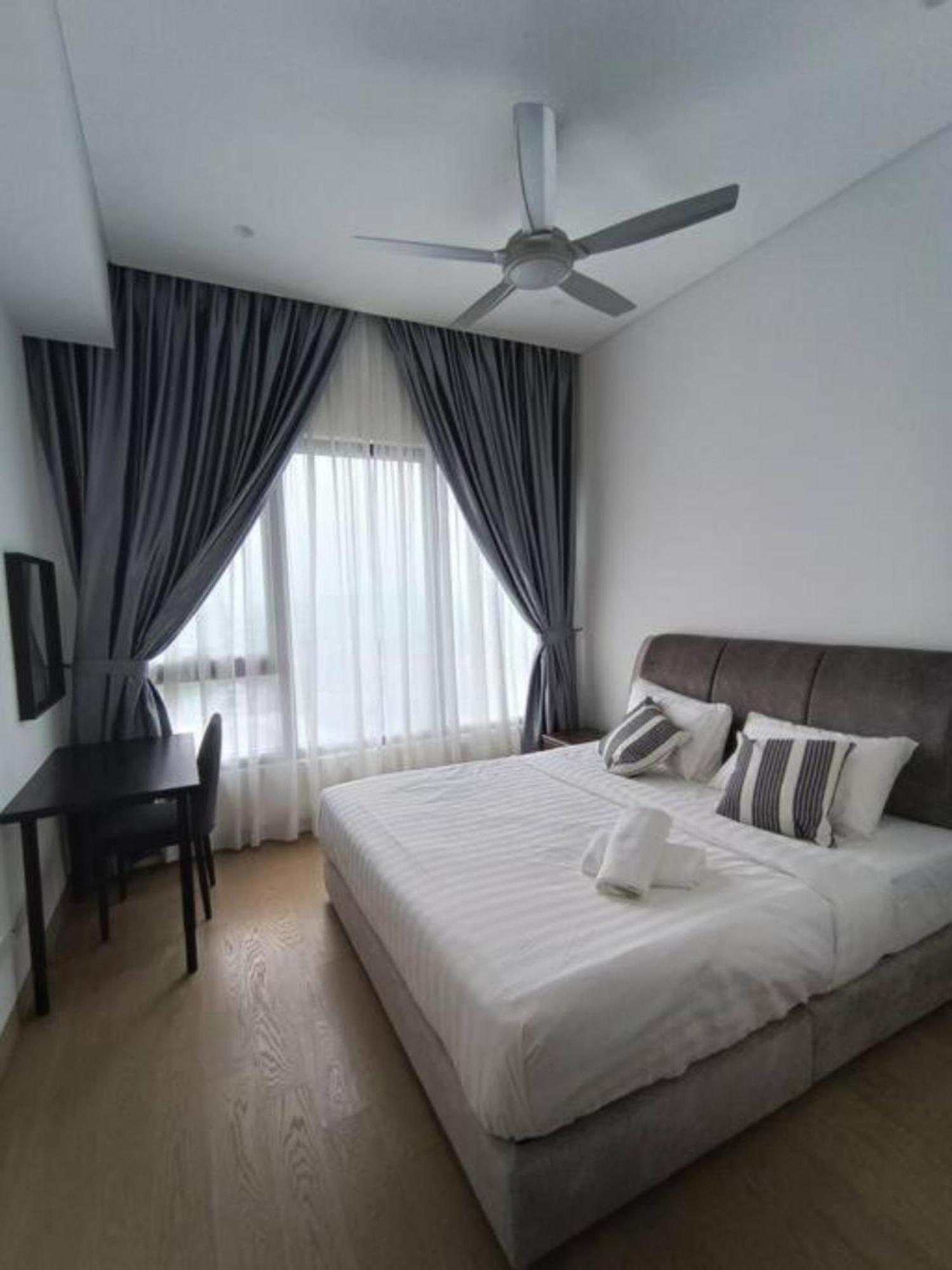 Apartamento Lotus Infinity Pool At Lucentia Kuala Lumpur Exterior foto